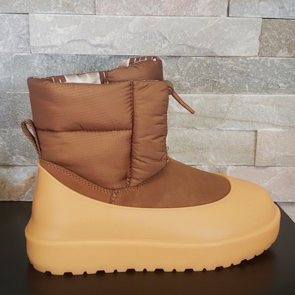 🎁 UGG Classic Maxi Toggle Boot - Picture 4 of 6